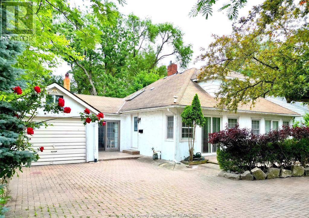 Property at 7785 RIVERSIDE DRIVE East image 1