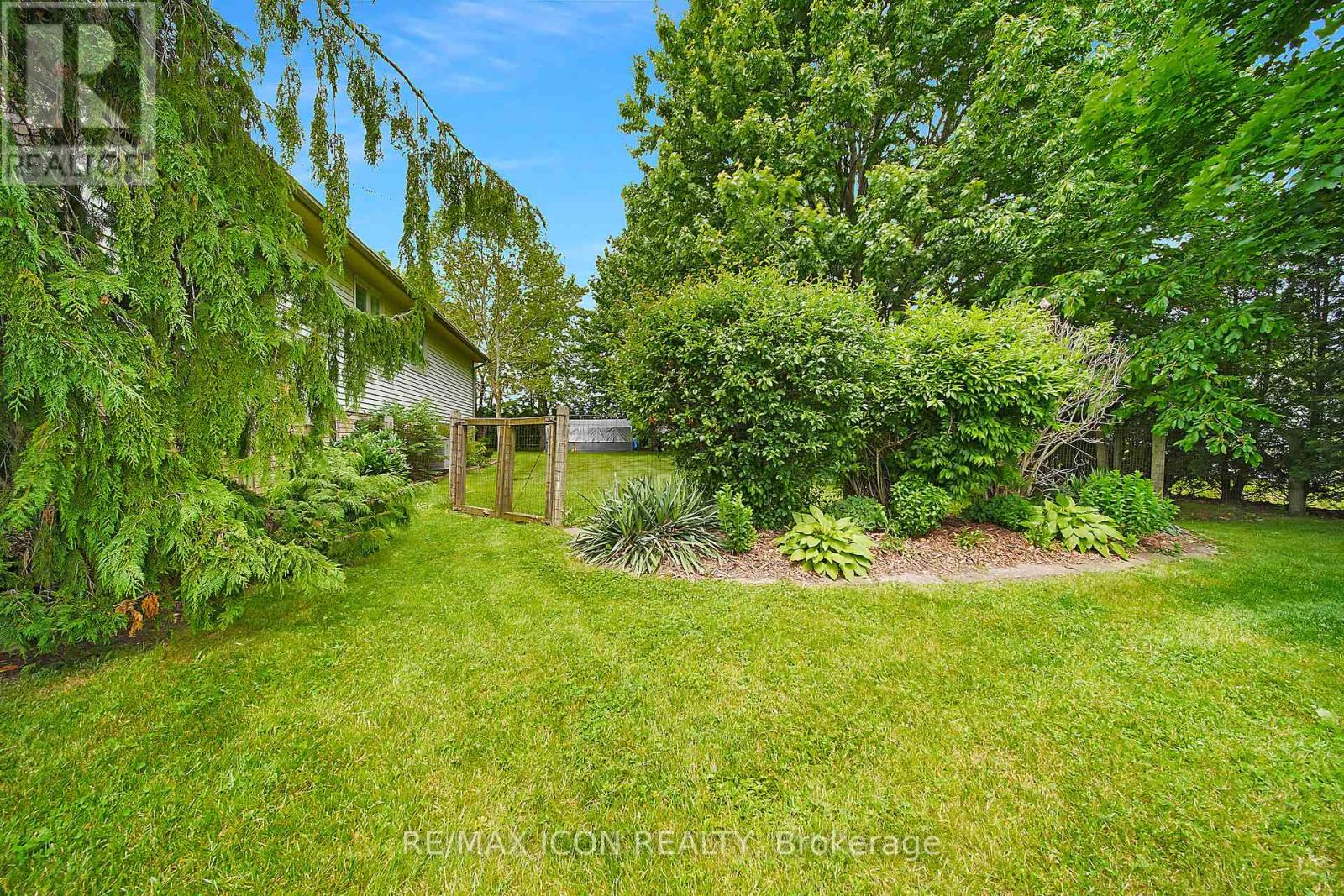 21 Lunn Lane, Dutton/dunwich, Ontario  N0L 2M0 - Photo 8 - X12226134