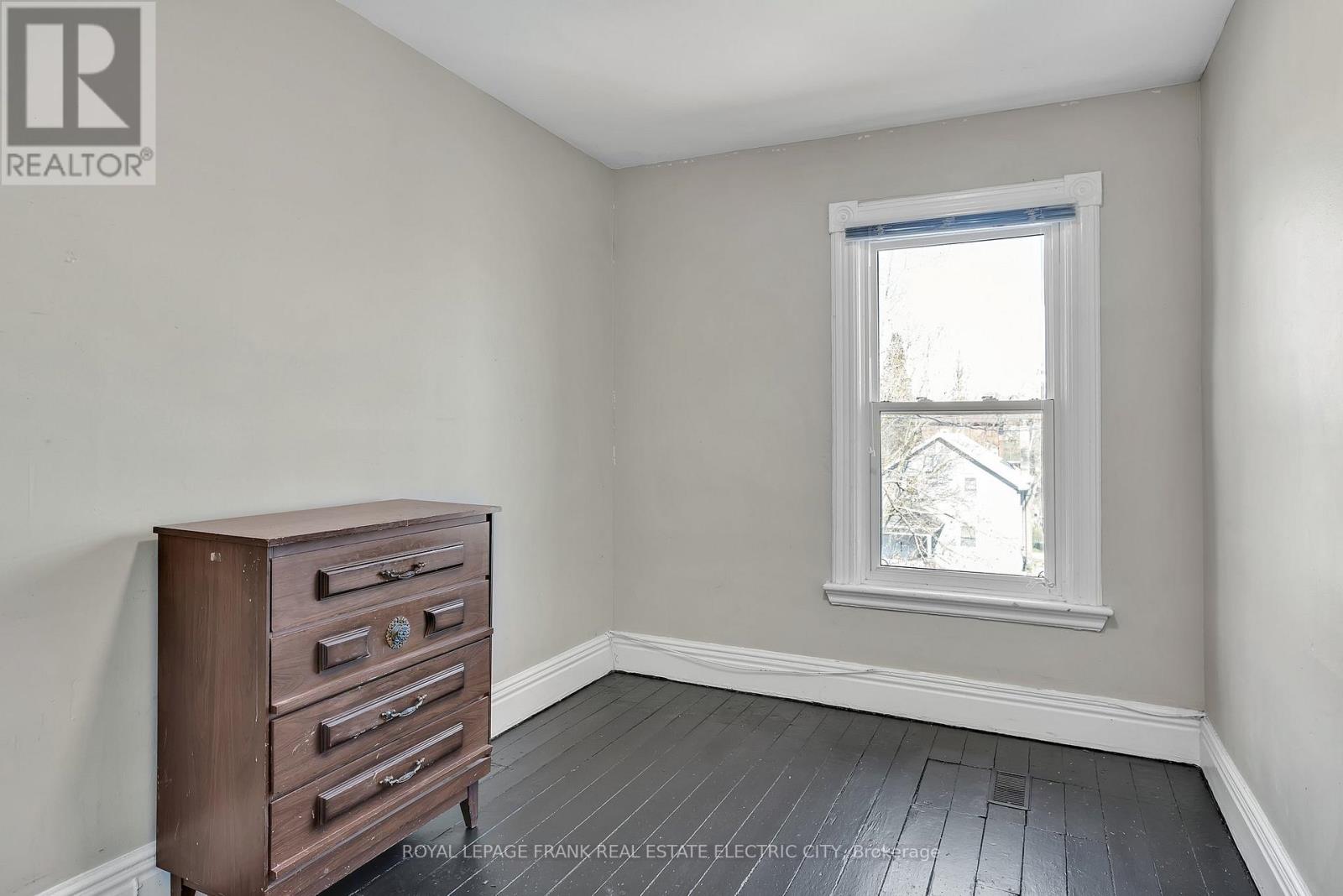 617 Aylmer Street N, Peterborough, Ontario  K9H 3X2 - Photo 27 - X12226158