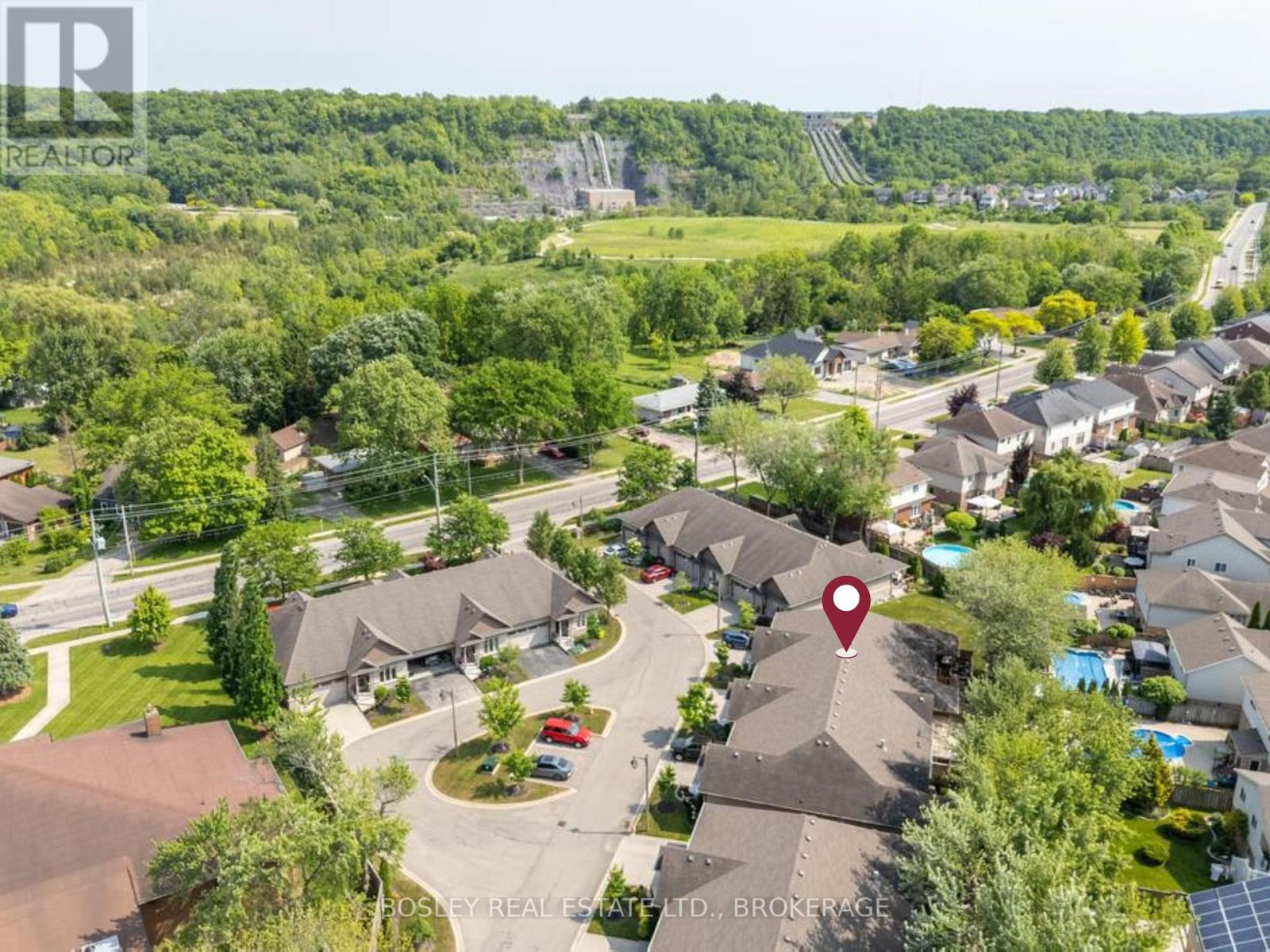 Property at 8 - 332 PELHAM ROAD image 2