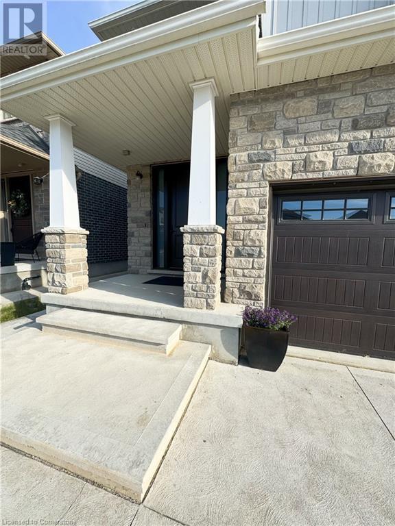 Property at 203 CARRIAGE Way image 3