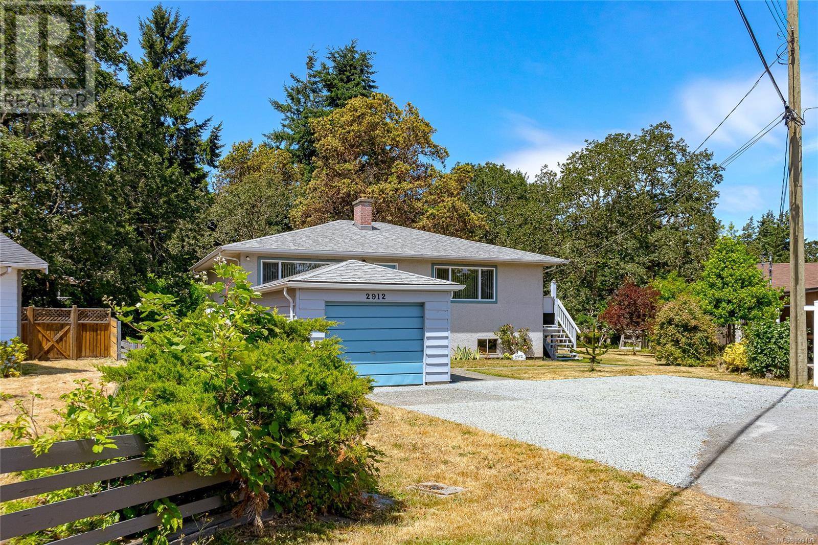 Property at 2912 Dickerson Pl image 3