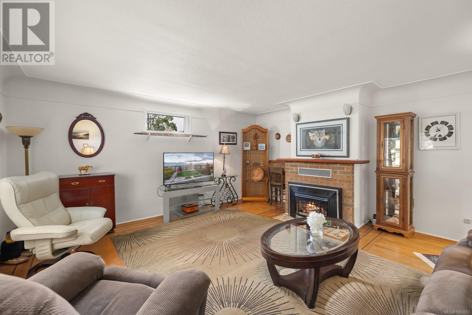 Property at 4823 Rocky Point Rd image 3