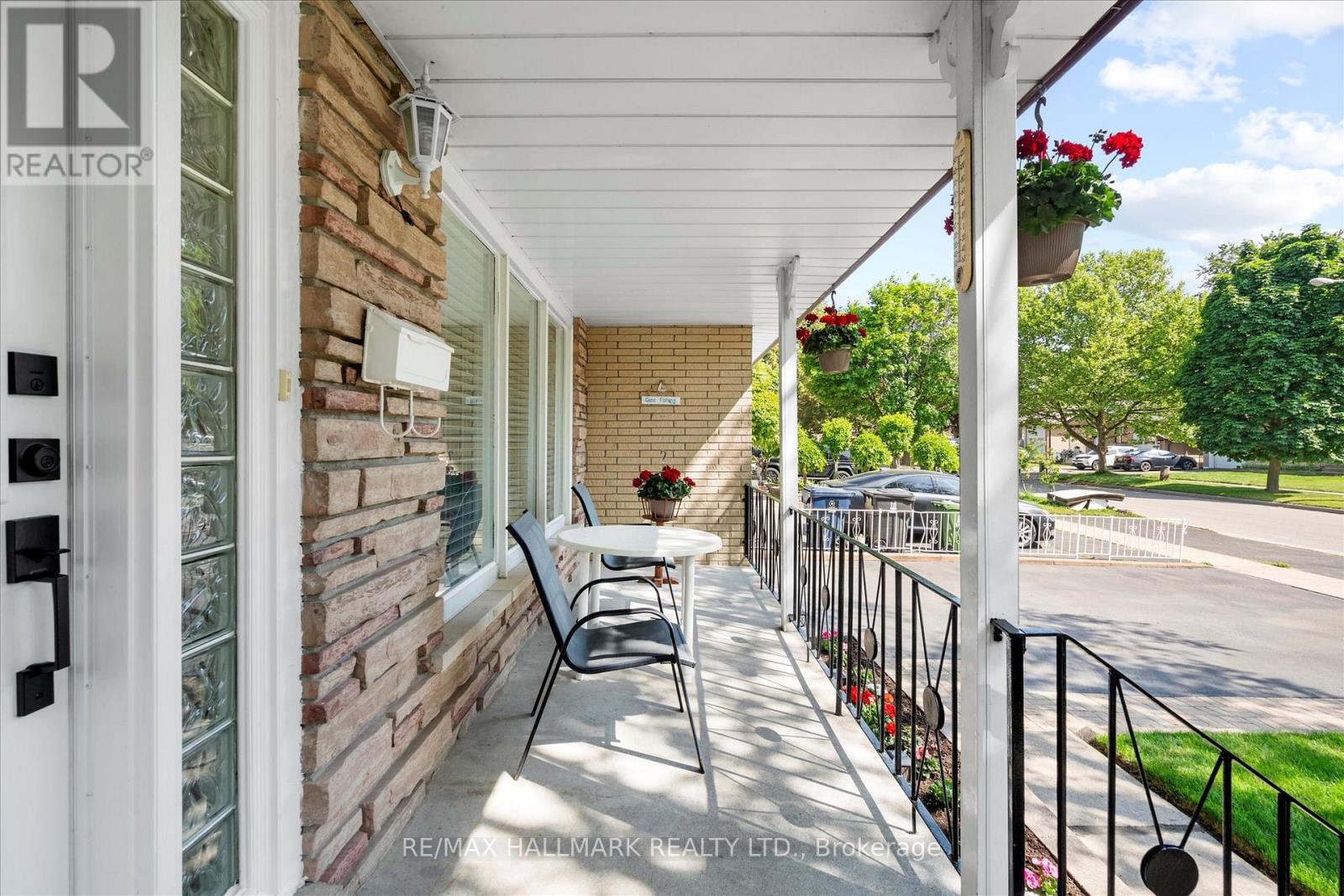 Property at 164 DARLINGSIDE DRIVE image 5
