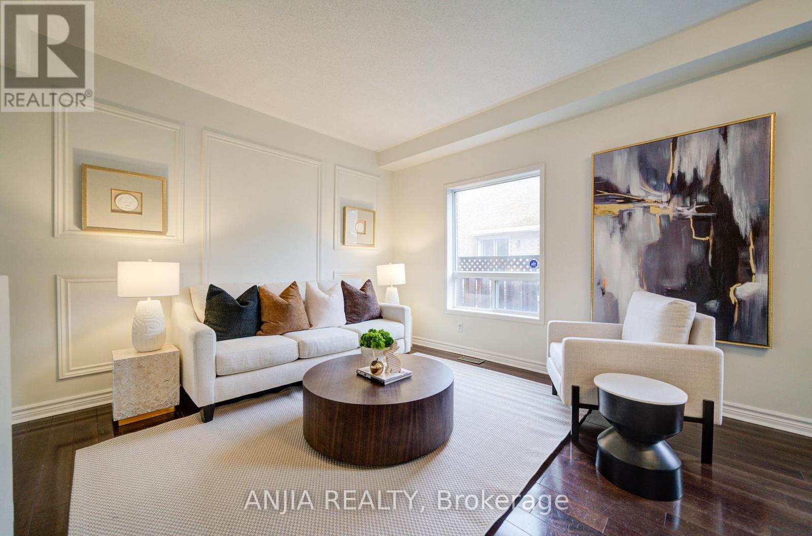 91 Crawford Street, Markham (Berczy), Ontario  L6C 2W3 - Photo 6 - N12225925