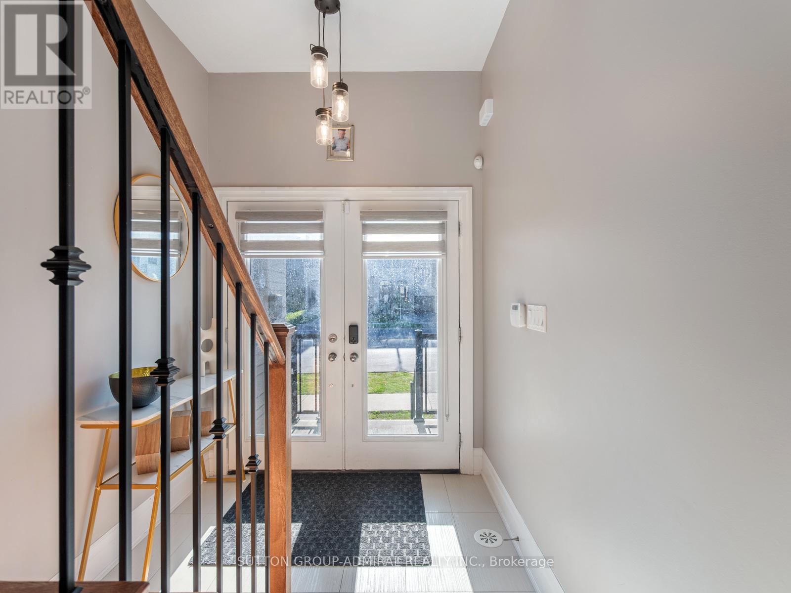 Property at 251 THOMAS COOK AVENUE image 2