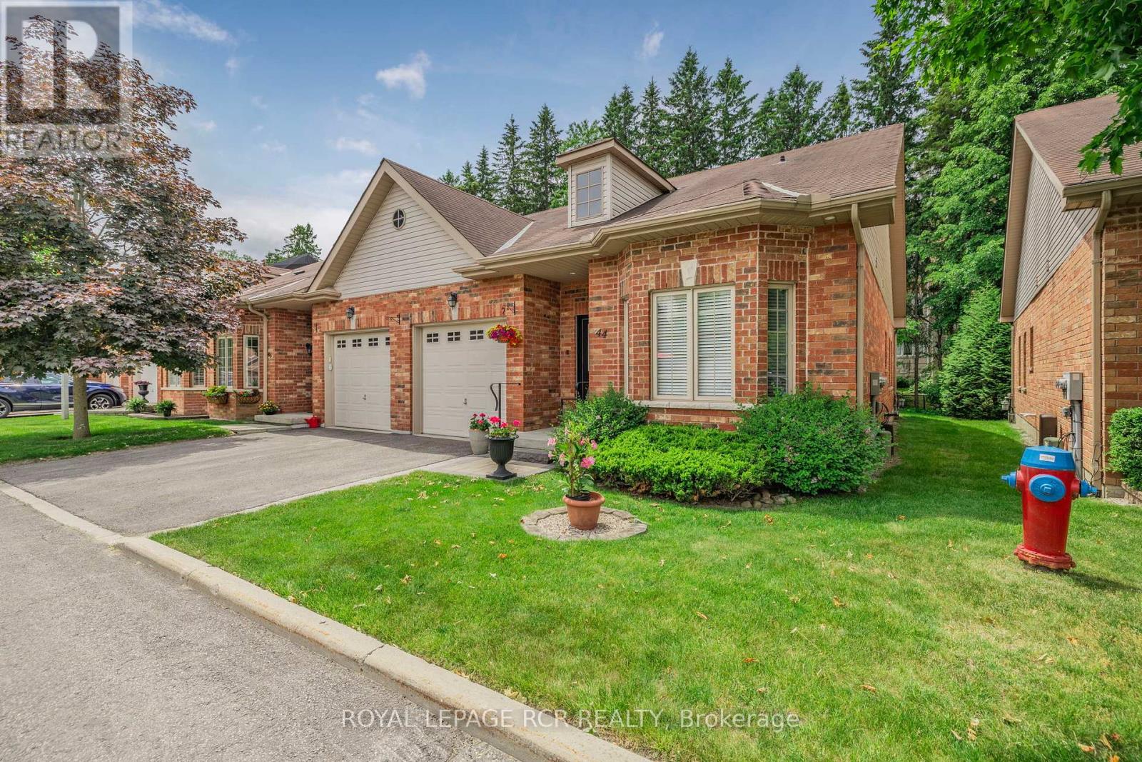 44 Fred Barnard Way, Uxbridge, Ontario  L9P 0B9 - Photo 1 - N12226021