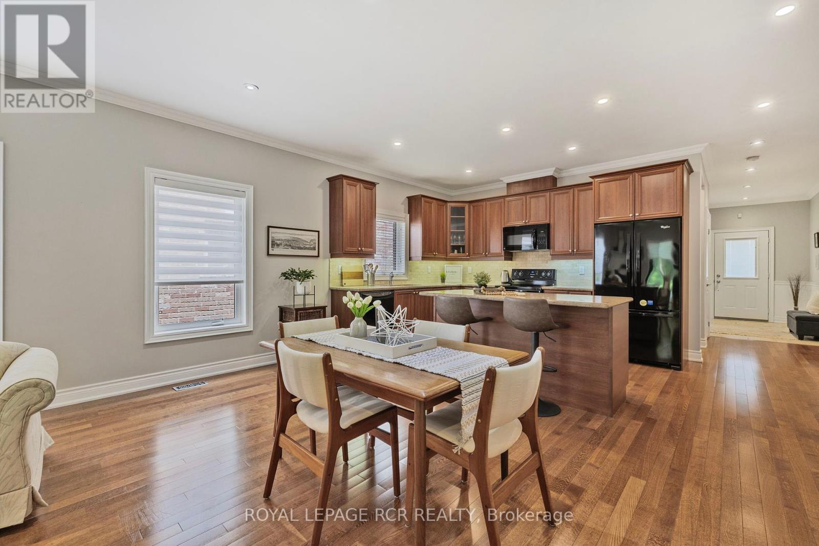 44 Fred Barnard Way, Uxbridge, Ontario  L9P 0B9 - Photo 15 - N12226021