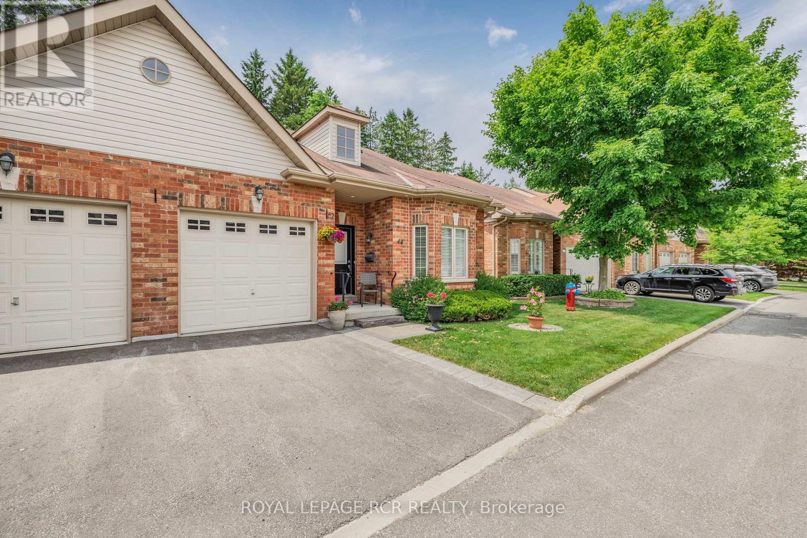 44 Fred Barnard Way, Uxbridge, Ontario  L9P 0B9 - Photo 2 - N12226021
