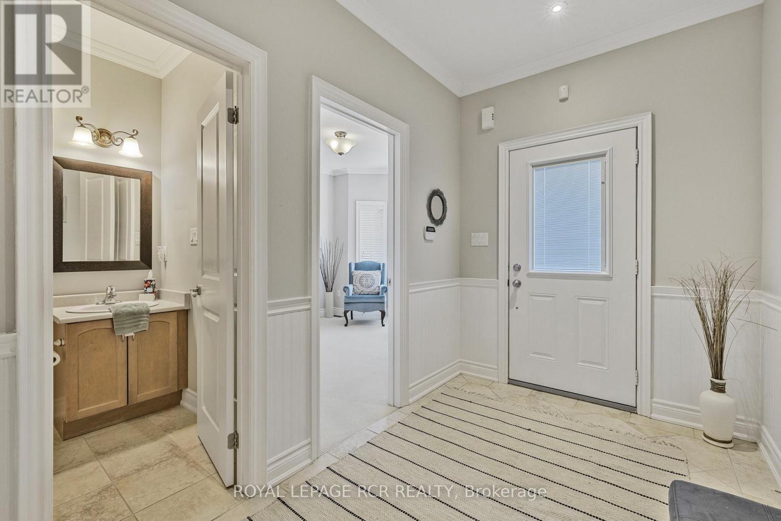 44 Fred Barnard Way, Uxbridge, Ontario  L9P 0B9 - Photo 3 - N12226021