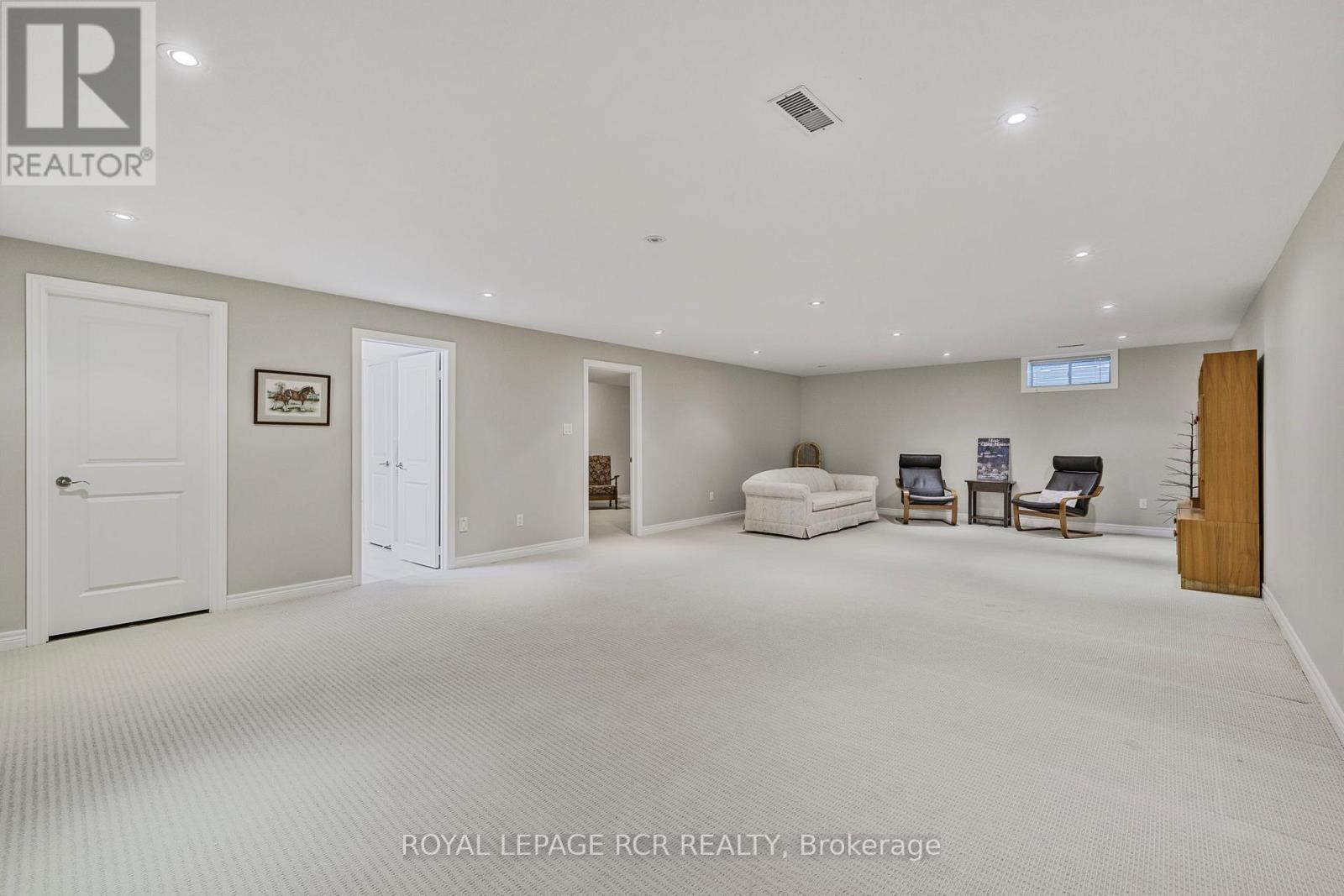 44 Fred Barnard Way, Uxbridge, Ontario  L9P 0B9 - Photo 34 - N12226021