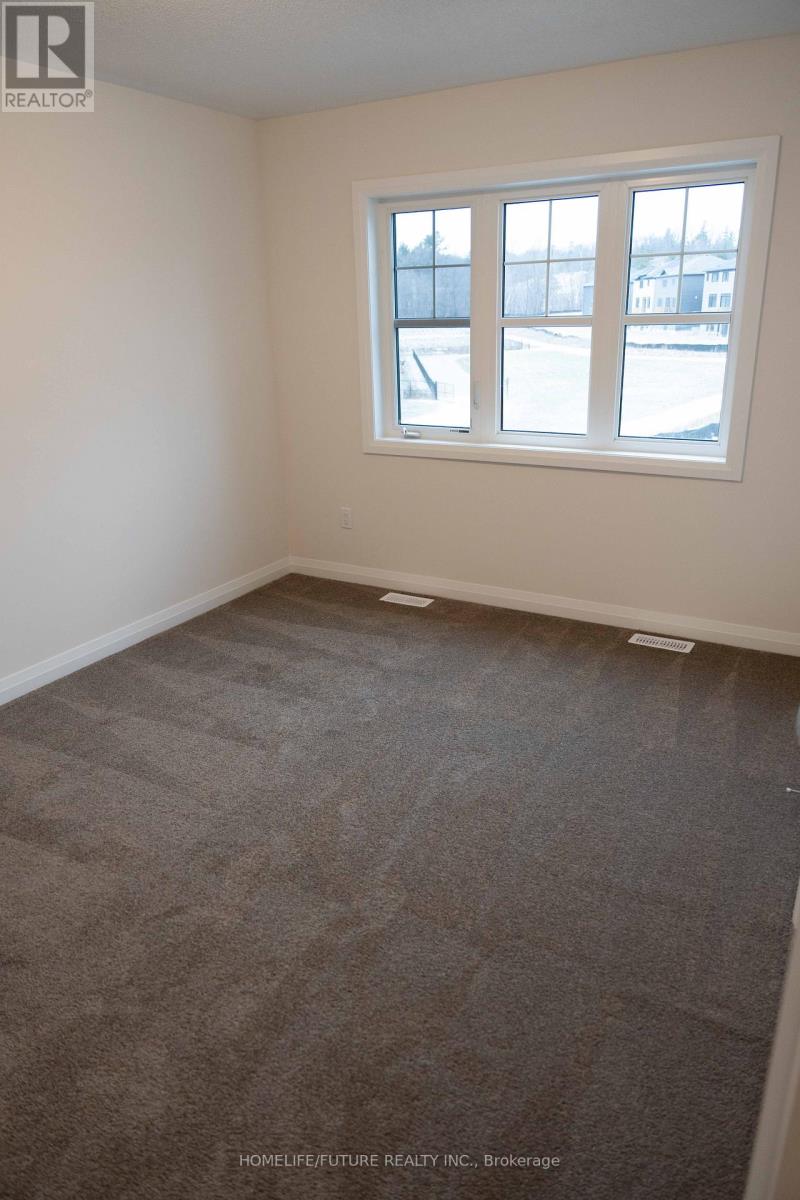 77 Federica Crescent, Wasaga Beach, Ontario  L9Z 0N5 - Photo 18 - S12225986