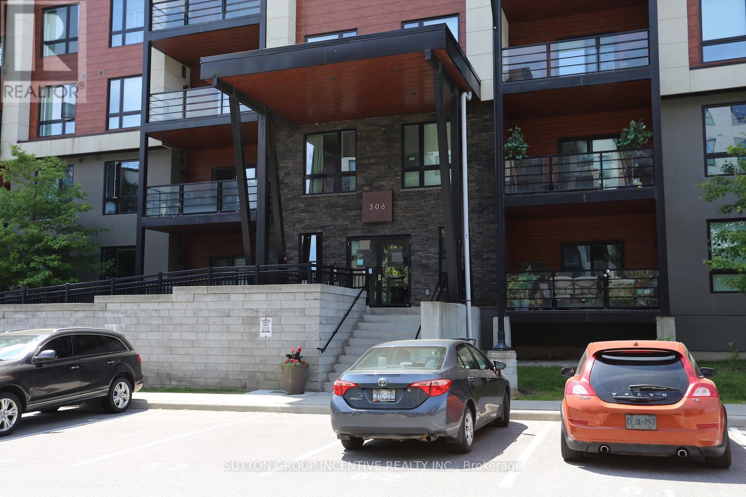 306 Essa Road, Barrie (0 West), Ontario  L9J 0H5 - Photo 4 - S12226081