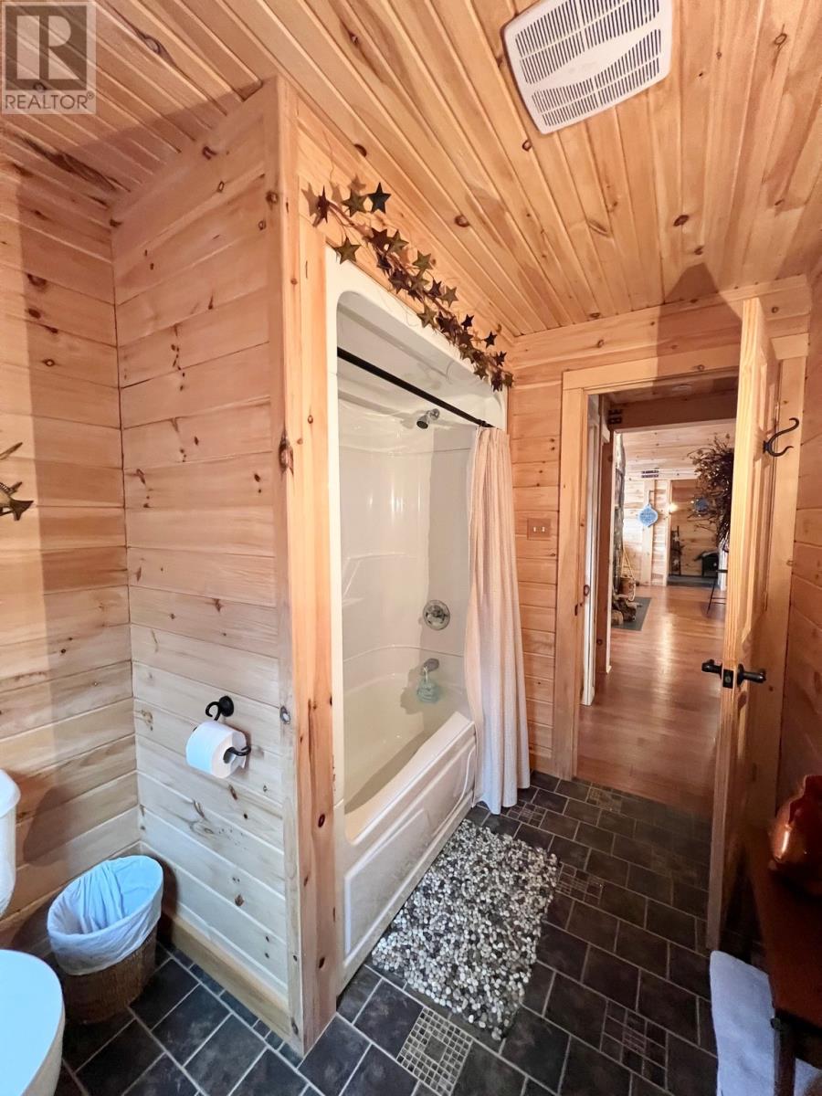 43 Pauls Lake Road, Badger, Newfoundland & Labrador  A0H 1A0 - Photo 39 - 1286445