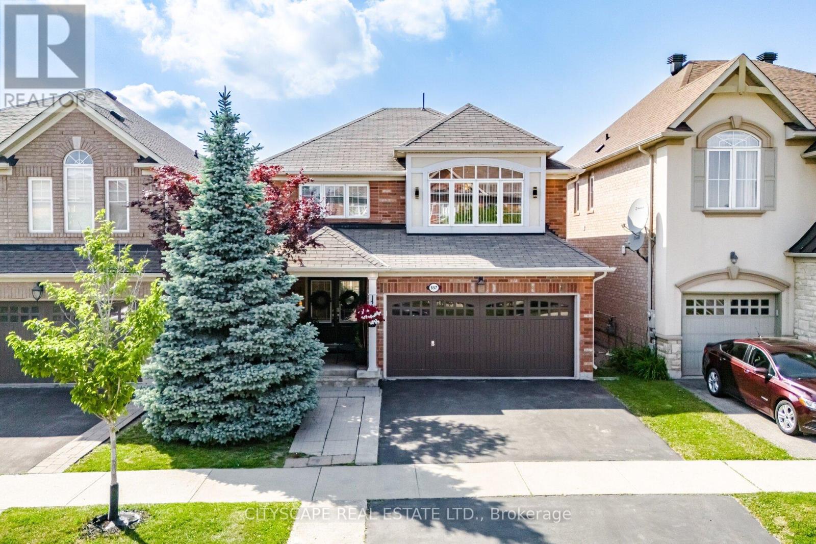 Property at 657 SYMONS CROSS image 1