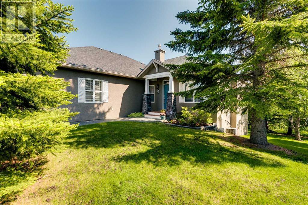 Property at 4 Ravine Drive image 1