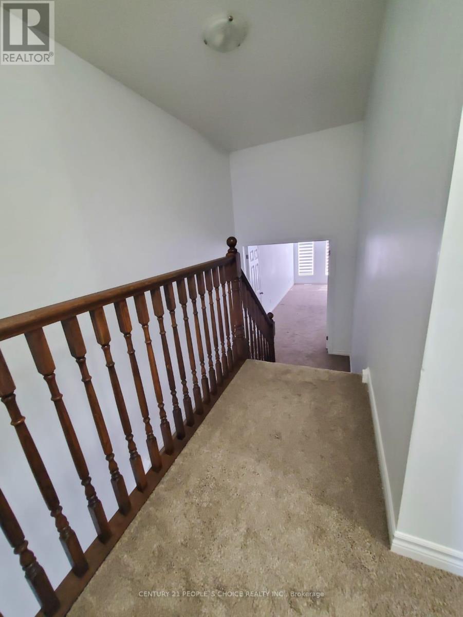 23 Saddlebrook Court, Kitchener, Ontario  N2R 0P6 - Photo 11 - X12226047