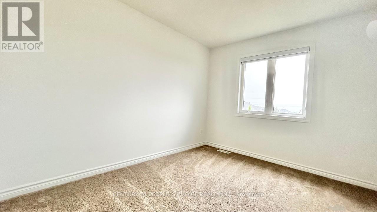 23 Saddlebrook Court, Kitchener, Ontario  N2R 0P6 - Photo 20 - X12226047