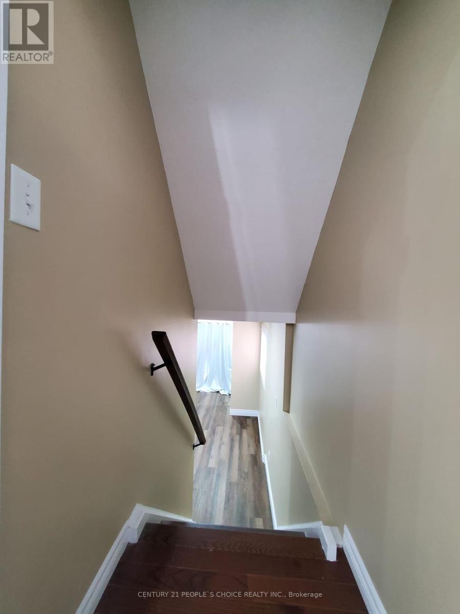 23 Saddlebrook Court, Kitchener, Ontario  N2R 0P6 - Photo 23 - X12226047