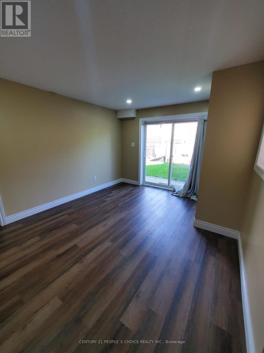23 Saddlebrook Court, Kitchener, Ontario  N2R 0P6 - Photo 25 - X12226047