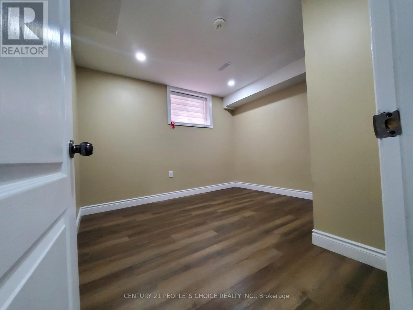 23 Saddlebrook Court, Kitchener, Ontario  N2R 0P6 - Photo 27 - X12226047