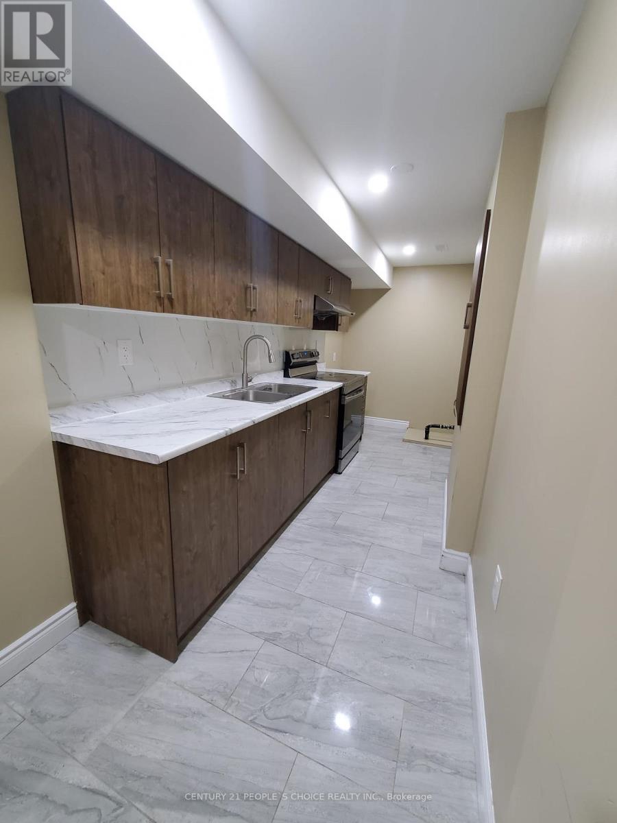 23 Saddlebrook Court, Kitchener, Ontario  N2R 0P6 - Photo 31 - X12226047