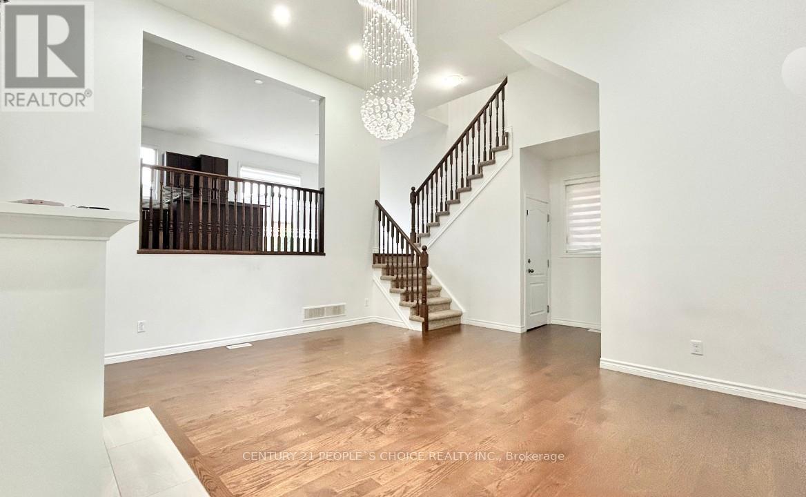 Property at 23 SADDLEBROOK COURT image 4