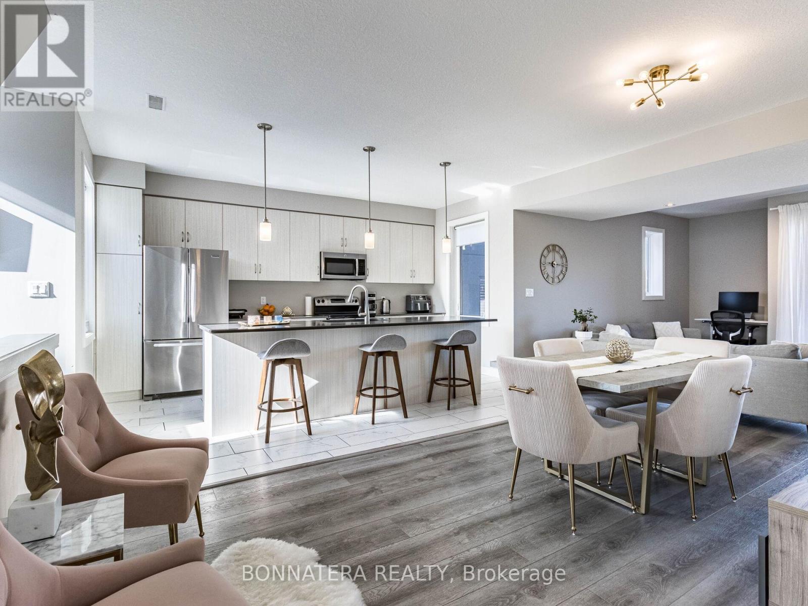7 - 32 Arkell Road, Guelph, Ontario  N1G 5E7 - Photo 10 - X12226048