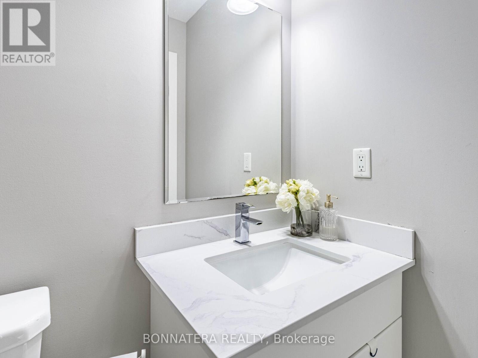7 - 32 Arkell Road, Guelph, Ontario  N1G 5E7 - Photo 16 - X12226048