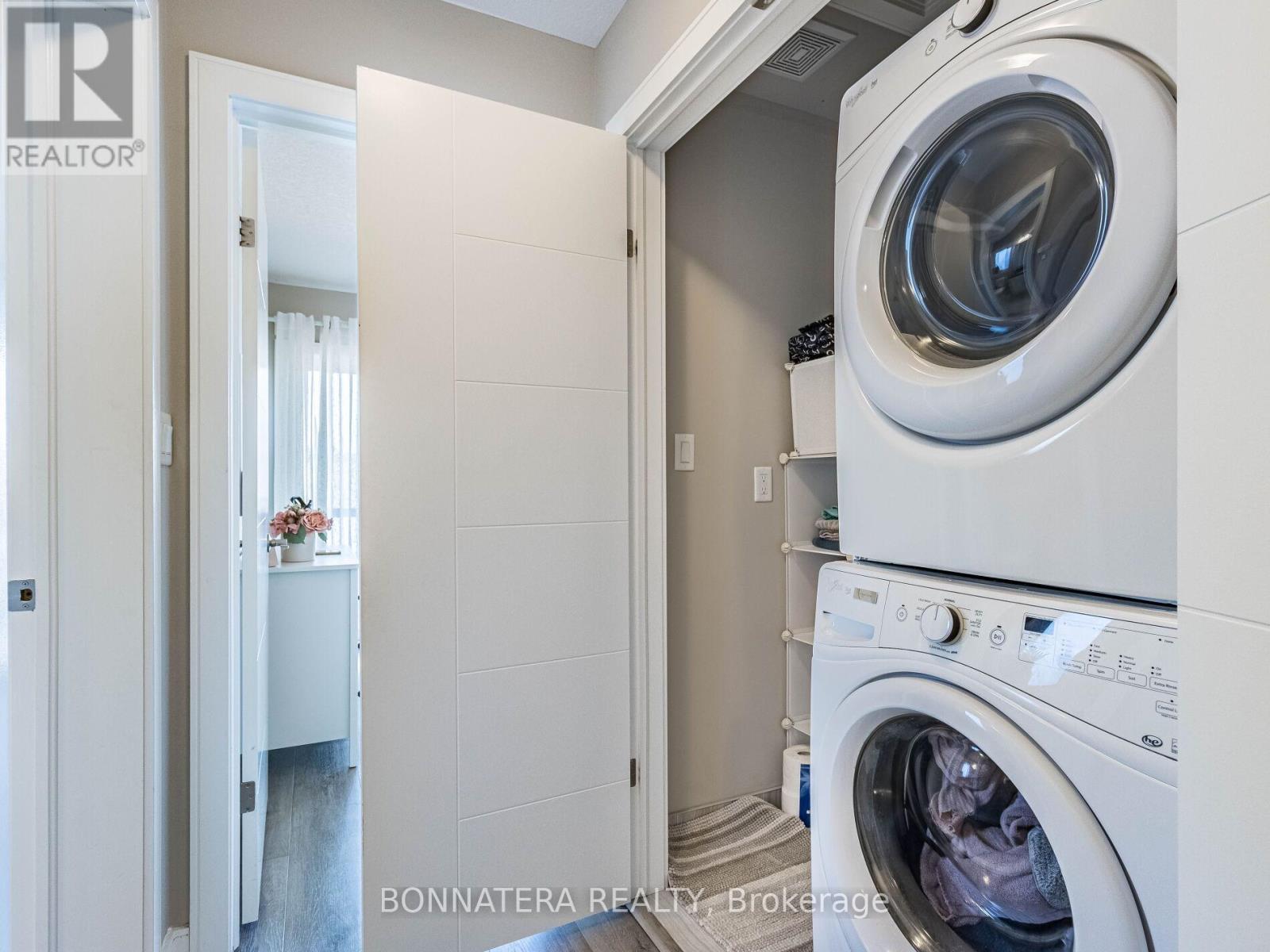 7 - 32 Arkell Road, Guelph, Ontario  N1G 5E7 - Photo 23 - X12226048