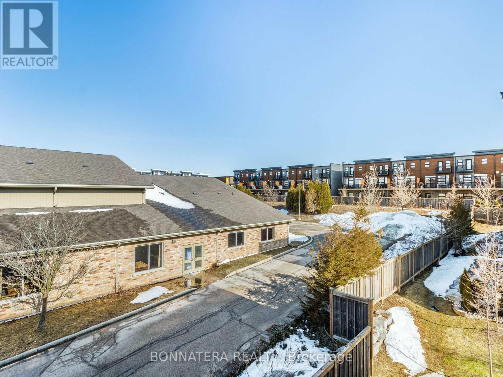 7 - 32 Arkell Road, Guelph, Ontario  N1G 5E7 - Photo 32 - X12226048