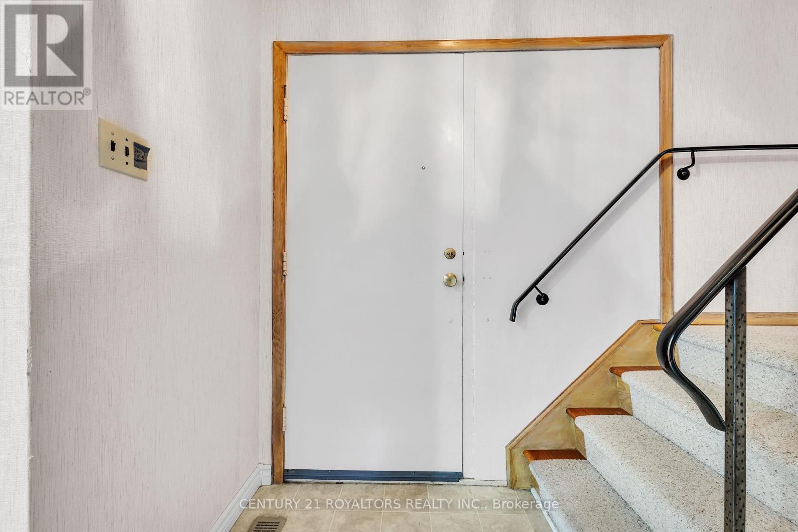 Property at 279 KENNETH AVENUE image 5