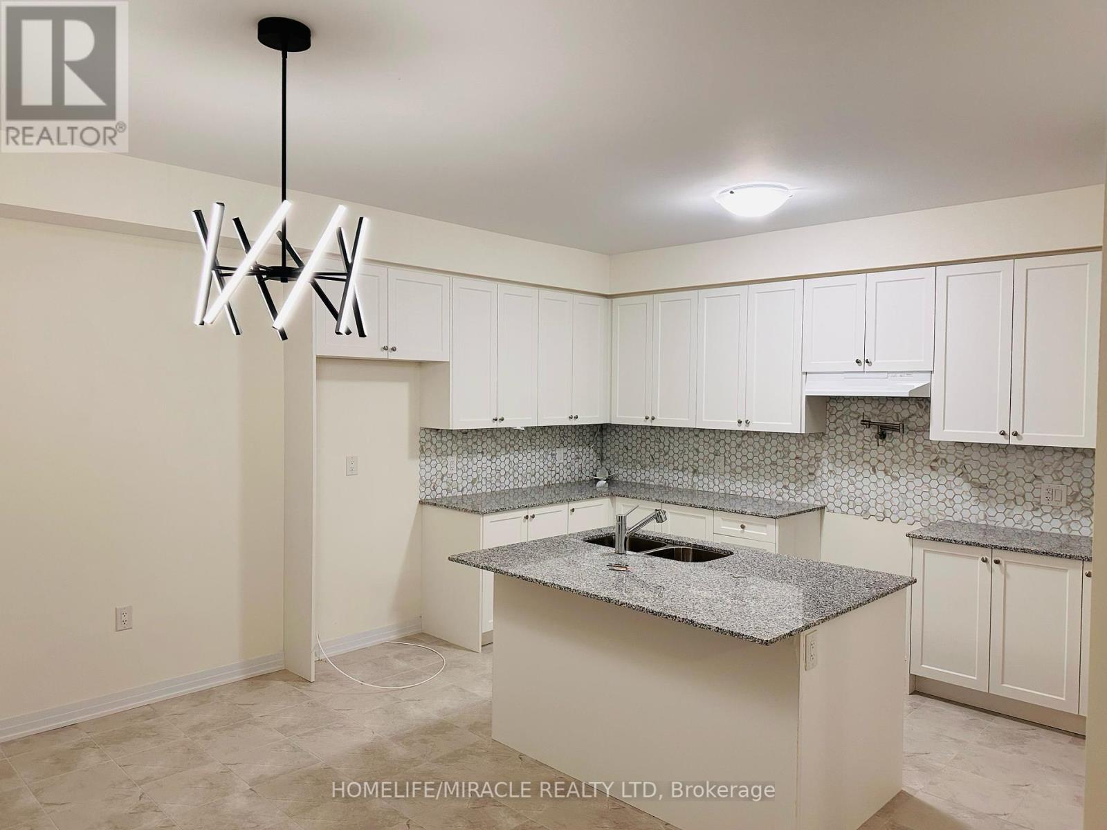 137 Dingman Street, Wellington North (Arthur), Ontario  N0G 1A0 - Photo 10 - X12226097