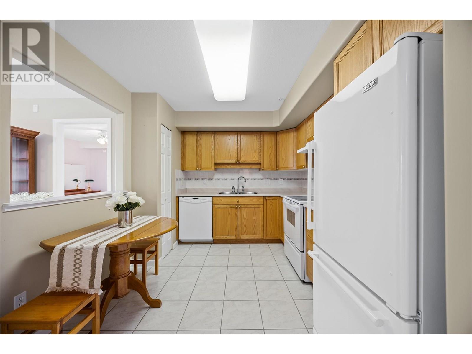 860 Nicolani Drive Unit# 308, Kamloops, British Columbia  V2B 5B3 - Photo 7 - 10352485