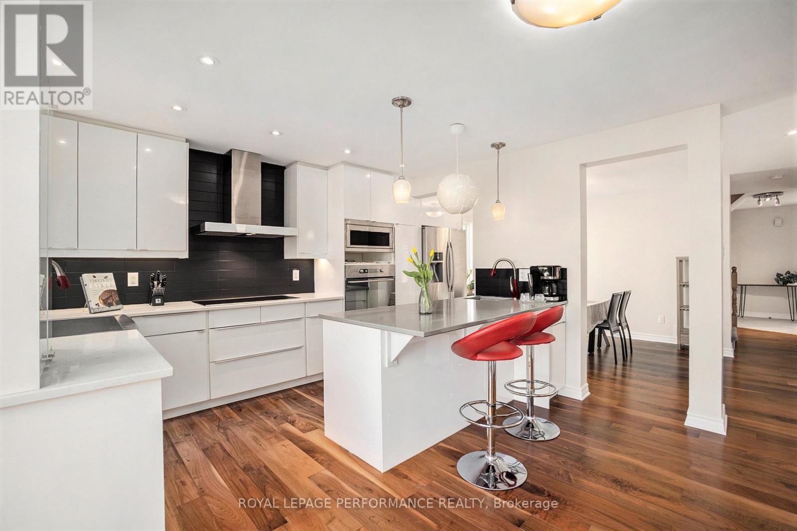 Property at 56 IPSWICH TERRACE image 4
