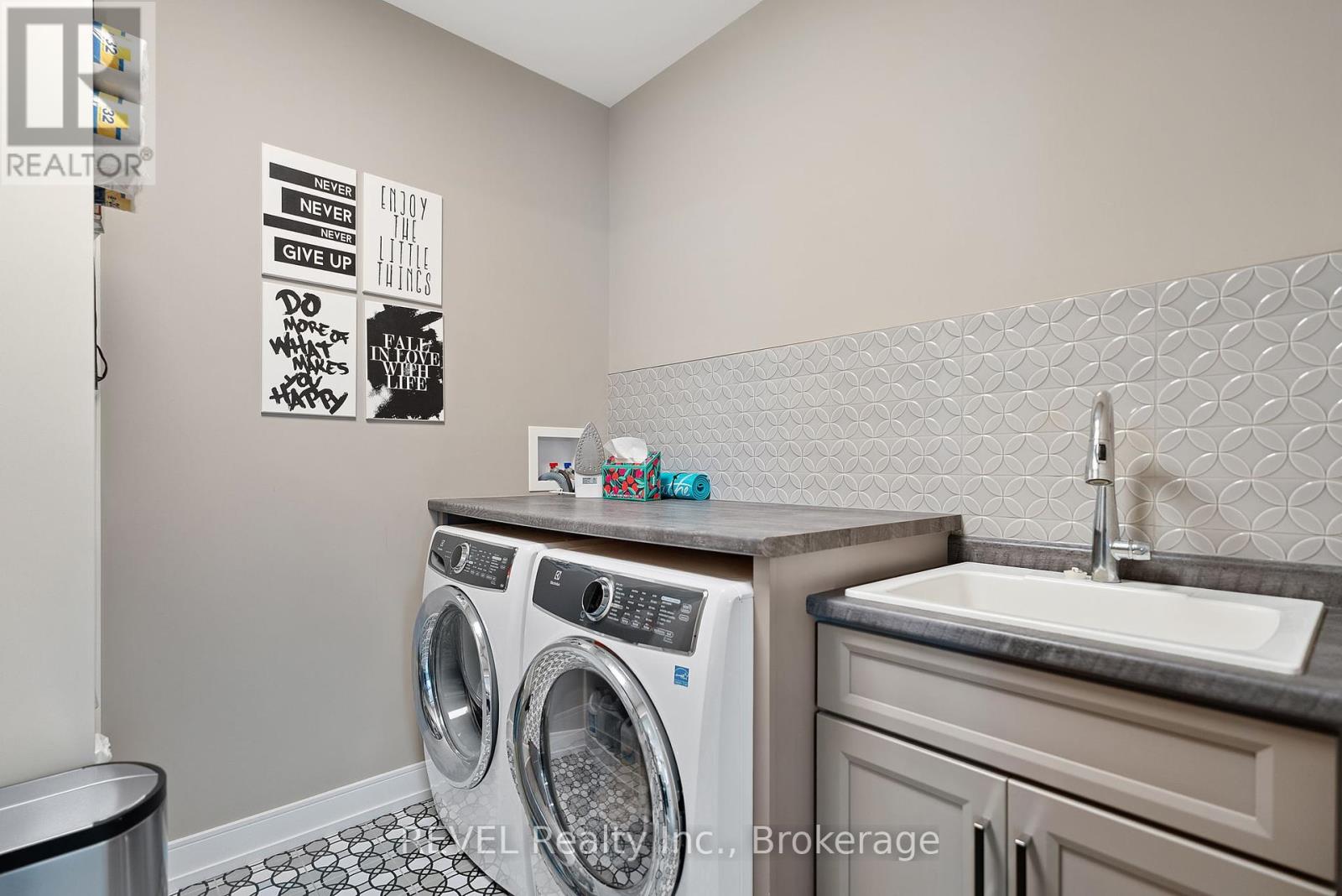 120 Carrick Trail, Welland, Ontario  L3B 0E8 - Photo 27 - X12226419