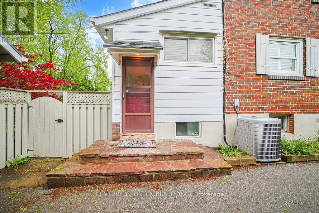 292 Horsham Avenue, Toronto (Willowdale West), Ontario  M2R 1G4 - Photo 35 - C12186715