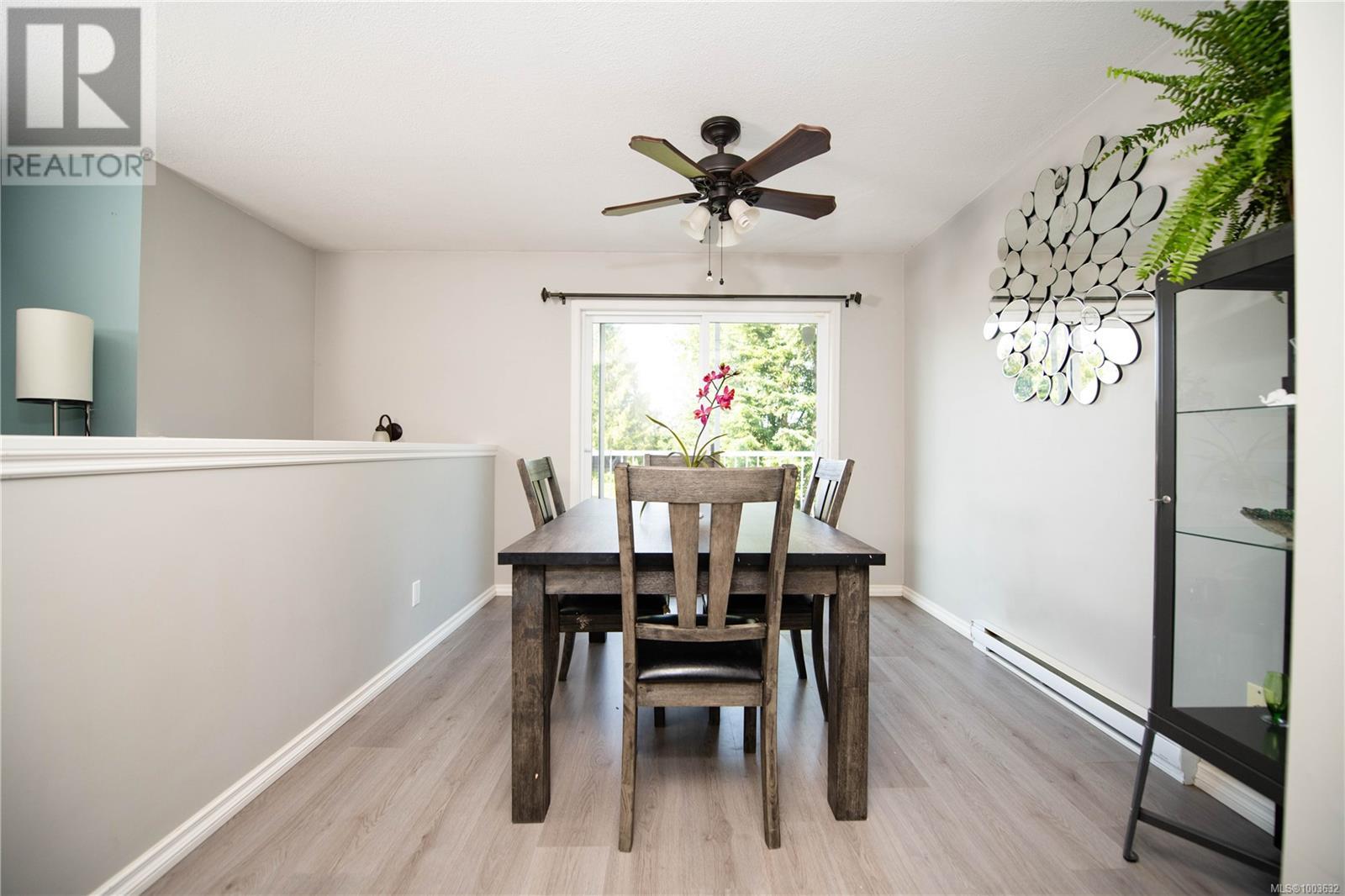 Property at 791 Cecil Blogg Dr image 4