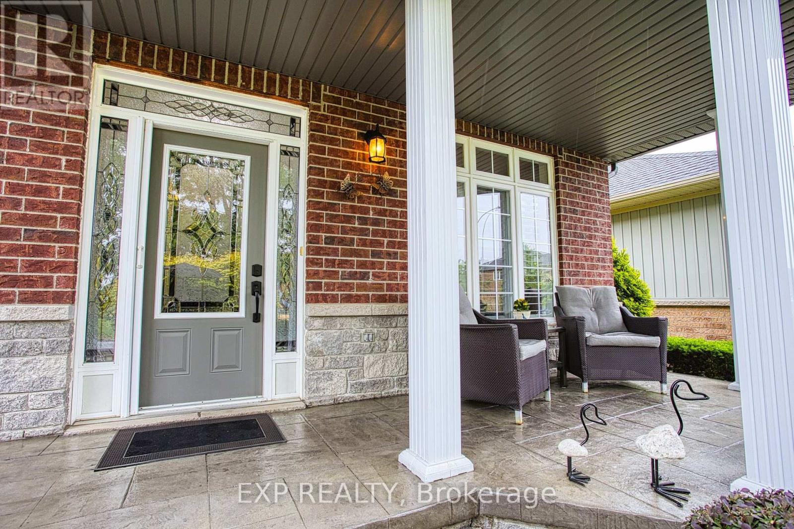 Property at 19 SIDARE COURT image 5