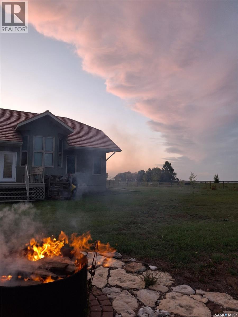 400 Lakeshore Drive, Wee Too Beach, Saskatchewan  S0G 1C0 - Photo 36 - SK009720