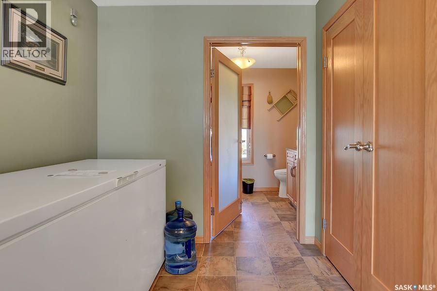 400 Lakeshore Drive, Wee Too Beach, Saskatchewan  S0G 1C0 - Photo 8 - SK009720