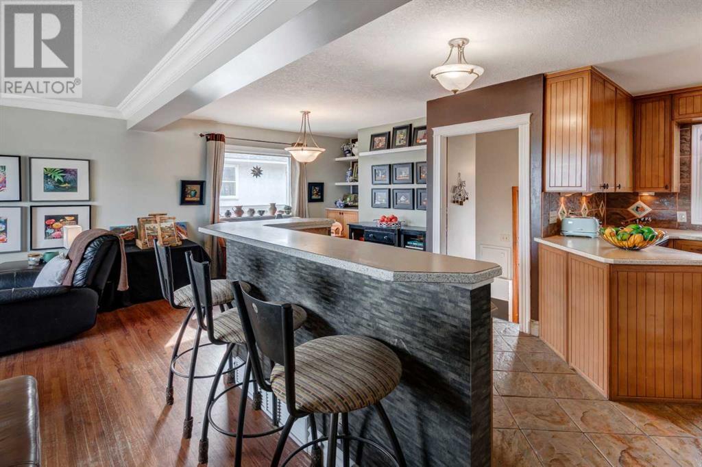 Property at 1415 Russell Road NE image 4