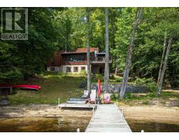 1008 Seven Dwarfs Crescent, Bracebridge (Oakley), Ca