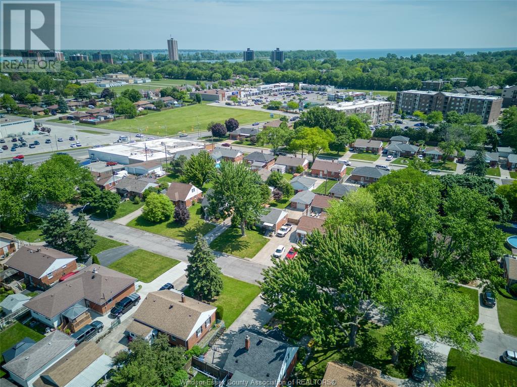 Property at 852 LAPORTE AVENUE image 5