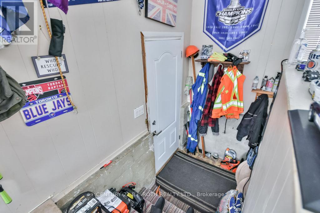 8 Summerset Place, Essa, Ontario  L3W 0G4 - Photo 27 - N11945884