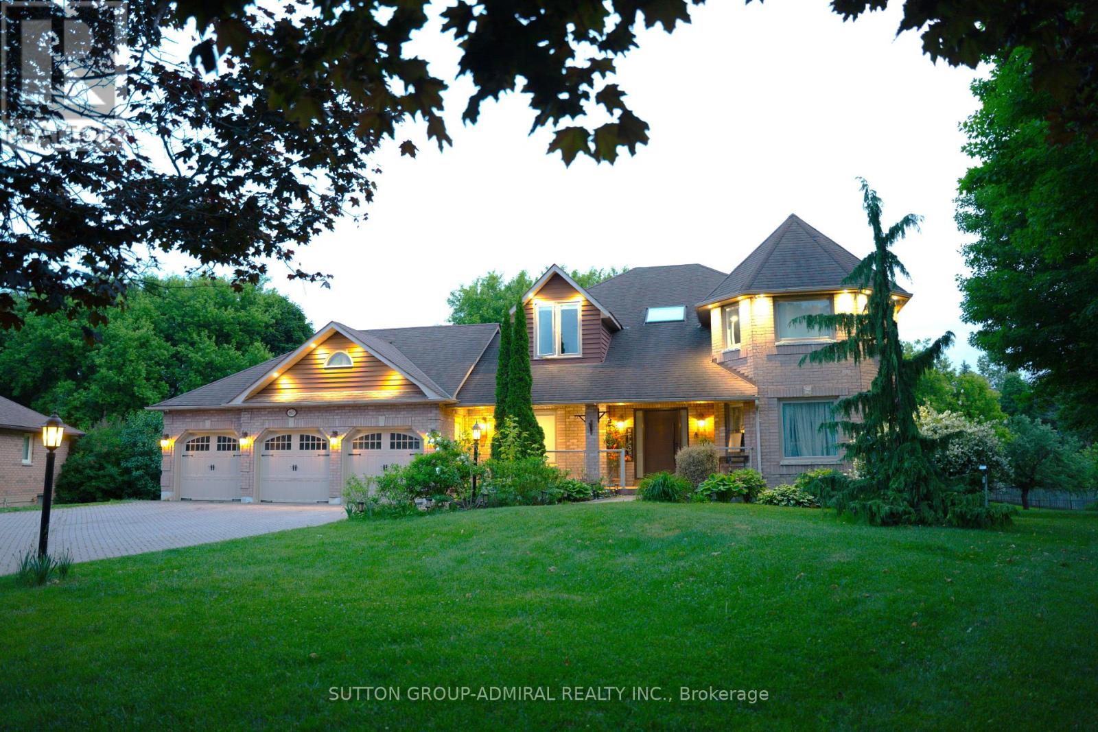 Property at 60 MAPLE WAY image 1