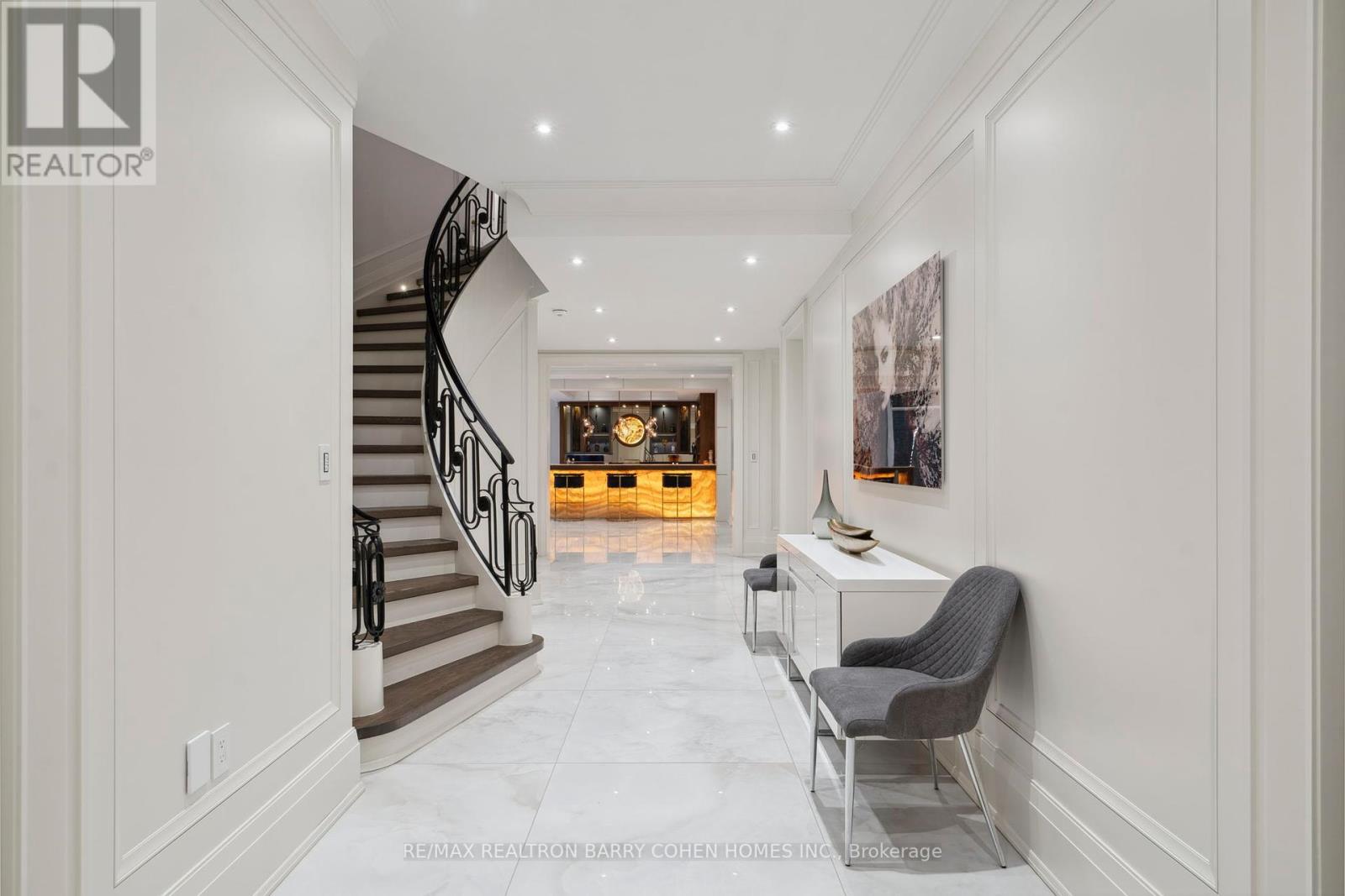 23 Lauderdale Drive, Toronto (St. Andrew-Windfields), Ontario  M2L 2A8 - Photo 23 - C12226288