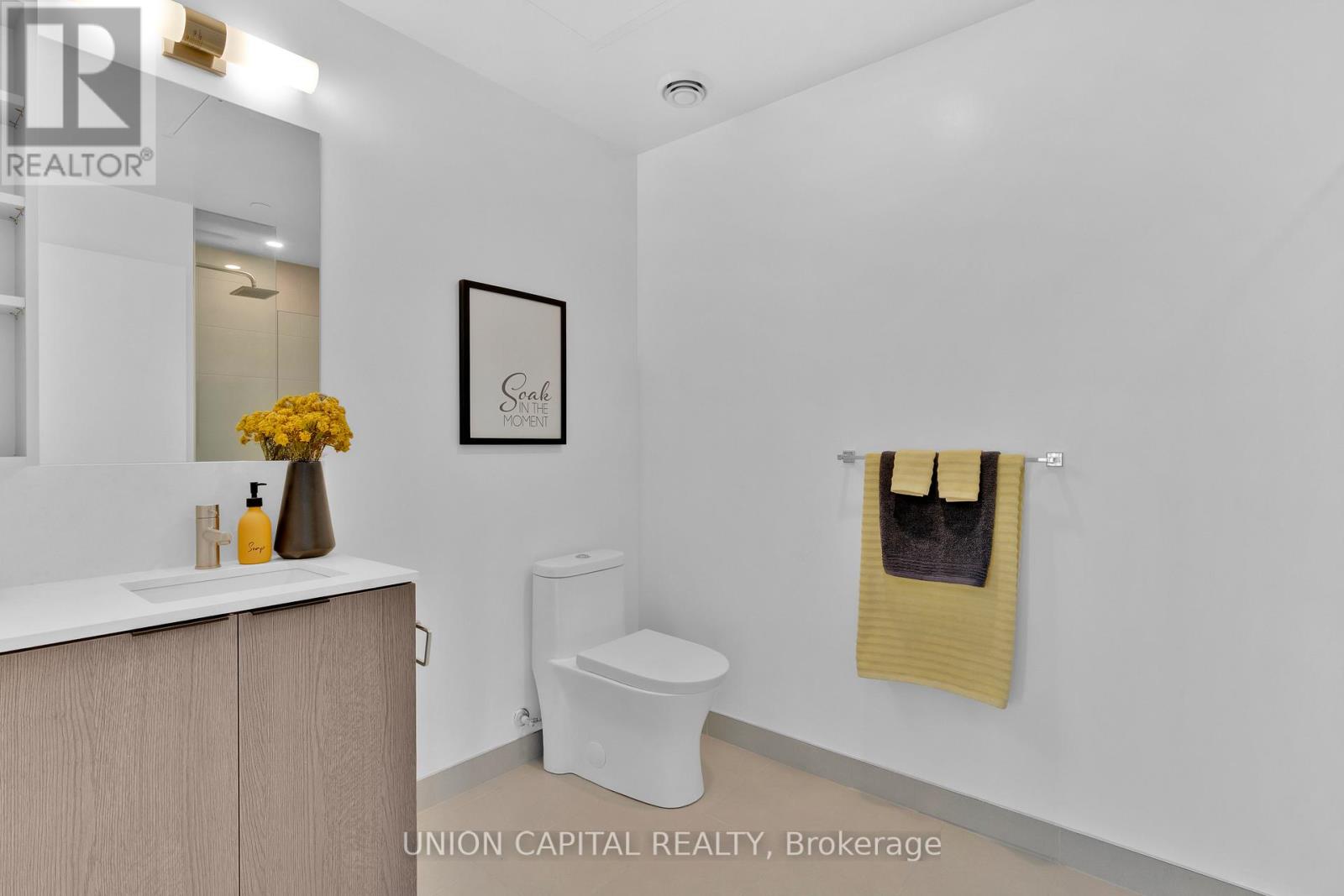 4606 - 55 Mercer Street, Toronto (Waterfront Communities), Ontario  M5V 0W4 - Photo 13 - C12226320