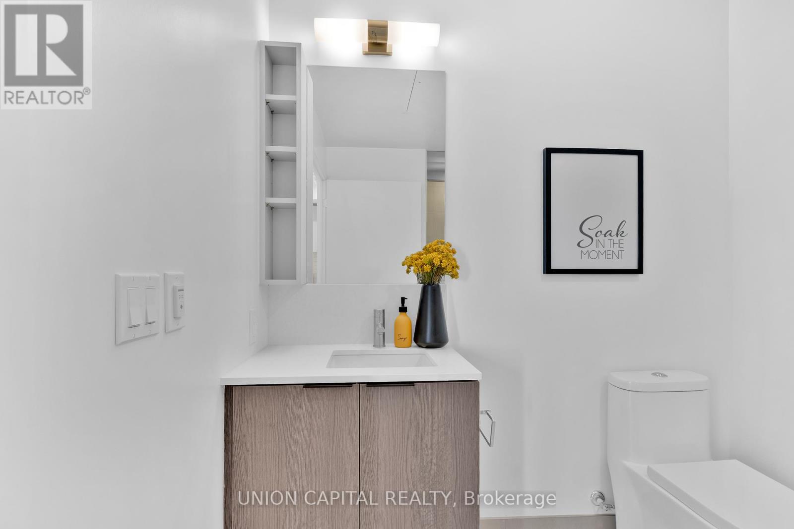 4606 - 55 Mercer Street, Toronto (Waterfront Communities), Ontario  M5V 0W4 - Photo 14 - C12226320