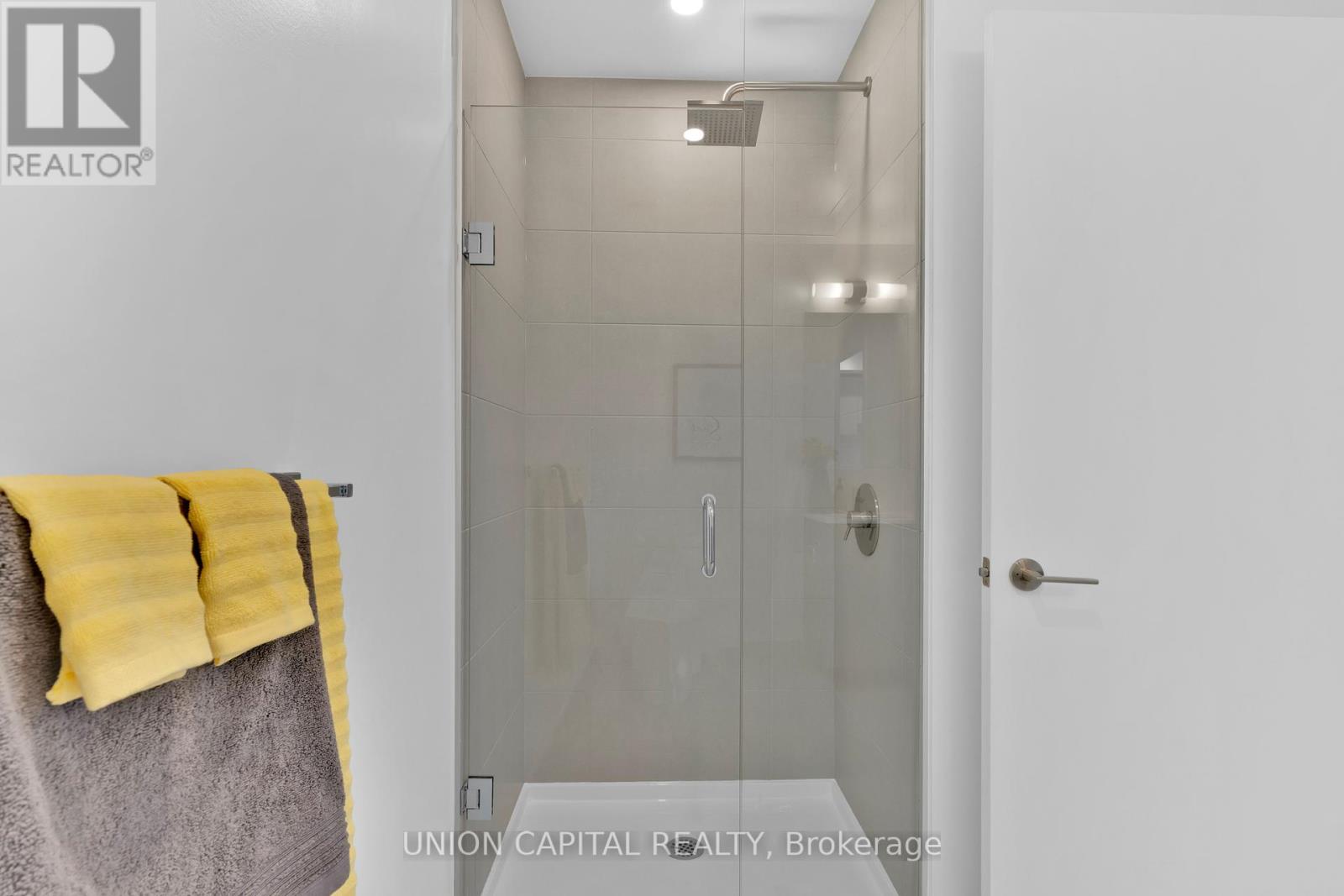 4606 - 55 Mercer Street, Toronto (Waterfront Communities), Ontario  M5V 0W4 - Photo 15 - C12226320